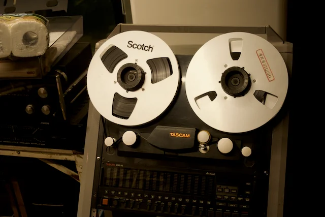 출장작곡가 김동산 레코딩 작업실 탐방 - 이미지 4